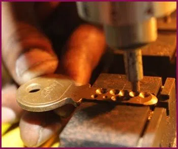 Belford NJ Locksmith Store Belford, NJ 732-640-5095 - 17-key-making